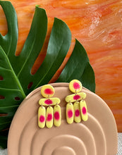 Load image into Gallery viewer, ᴏɴᴇ ᴏғ ᴀ ᴋɪɴᴅ - 𝐀𝐮𝐫𝐚 𝐘𝐞𝐥𝐥𝐨𝐰 & 𝐩𝐢𝐧𝐤