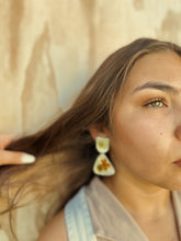 Load image into Gallery viewer, ONE OF A KIND - Ditsy Floral