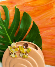 Load image into Gallery viewer, ᴏɴᴇ ᴏғ ᴀ ᴋɪɴᴅ - That 70’s Vibe