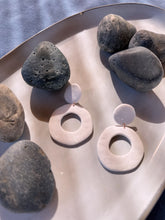 Load image into Gallery viewer, Everyday Basic- Swan white 🦢