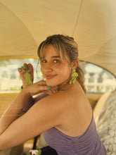 Load image into Gallery viewer, ONE OF A KIND- Green Queen