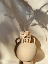 Load image into Gallery viewer, ONE OF A KIND- Elegant & Classy