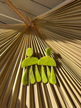 Load image into Gallery viewer, ONE OF A KIND- Green Queen