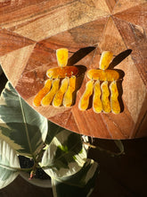 Load image into Gallery viewer, ONE OF A KIND- Amber