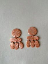 Load image into Gallery viewer, ᴏɴᴇ ᴏғ ᴀ ᴋɪɴᴅ- 𝐀𝐬𝐡𝐞𝐬 𝐎𝐟 𝐑𝐨𝐬𝐞𝐬