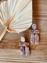 Load image into Gallery viewer, Shapy Lady- One Of a Kind