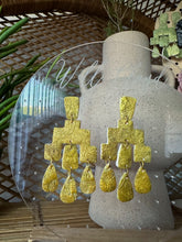 Load image into Gallery viewer, ONE OF A KIND- ๐๐ฎ๐ซ๐ฆ๐๐ซ๐ข๐ ๐๐ฎ๐ง๐ซ๐ข๐ฌ๐