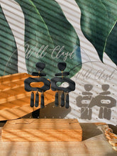 Load image into Gallery viewer, Everyday Basic - Funky Shape