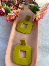 Load image into Gallery viewer, ONE OF A KIND- Boxy Chartreuse