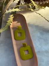 Load image into Gallery viewer, ONE OF A KIND- Boxy Chartreuse