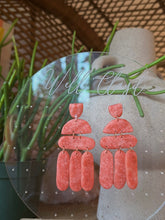 Load image into Gallery viewer, ᴏɴᴇ ᴏғ ᴀ ᴋɪɴᴅ- Pink Lemonade