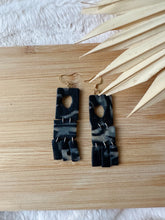 Load image into Gallery viewer, ONE OF A KIND- Hardy Clay